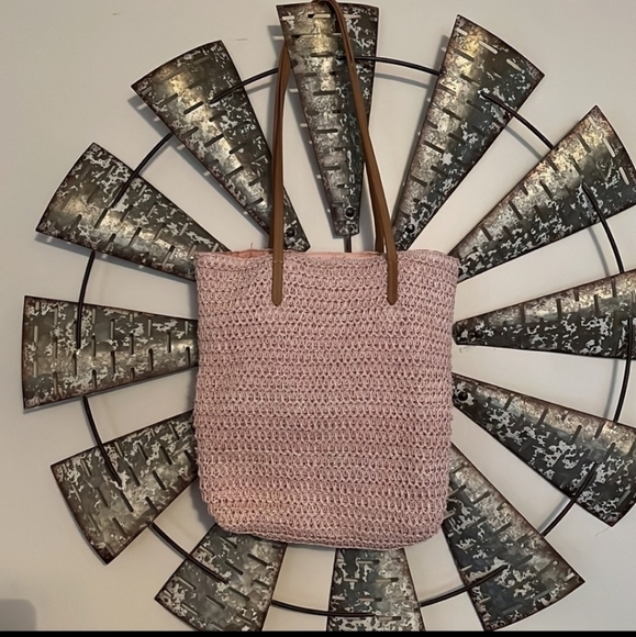 Pink Woven Tote Bag Purse with Pink Lining - NEW - Picture 10 of 12